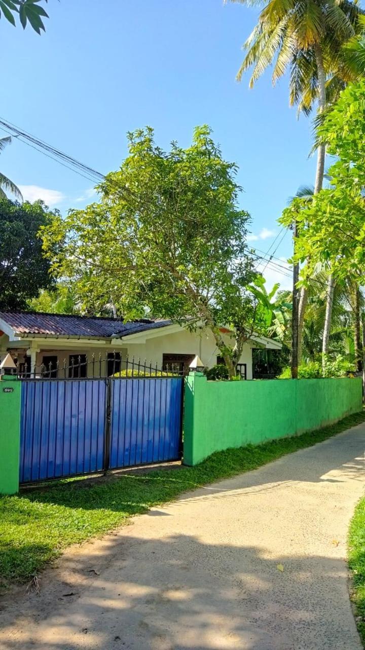 Sri Villa Polwatta Weligama Quarto foto